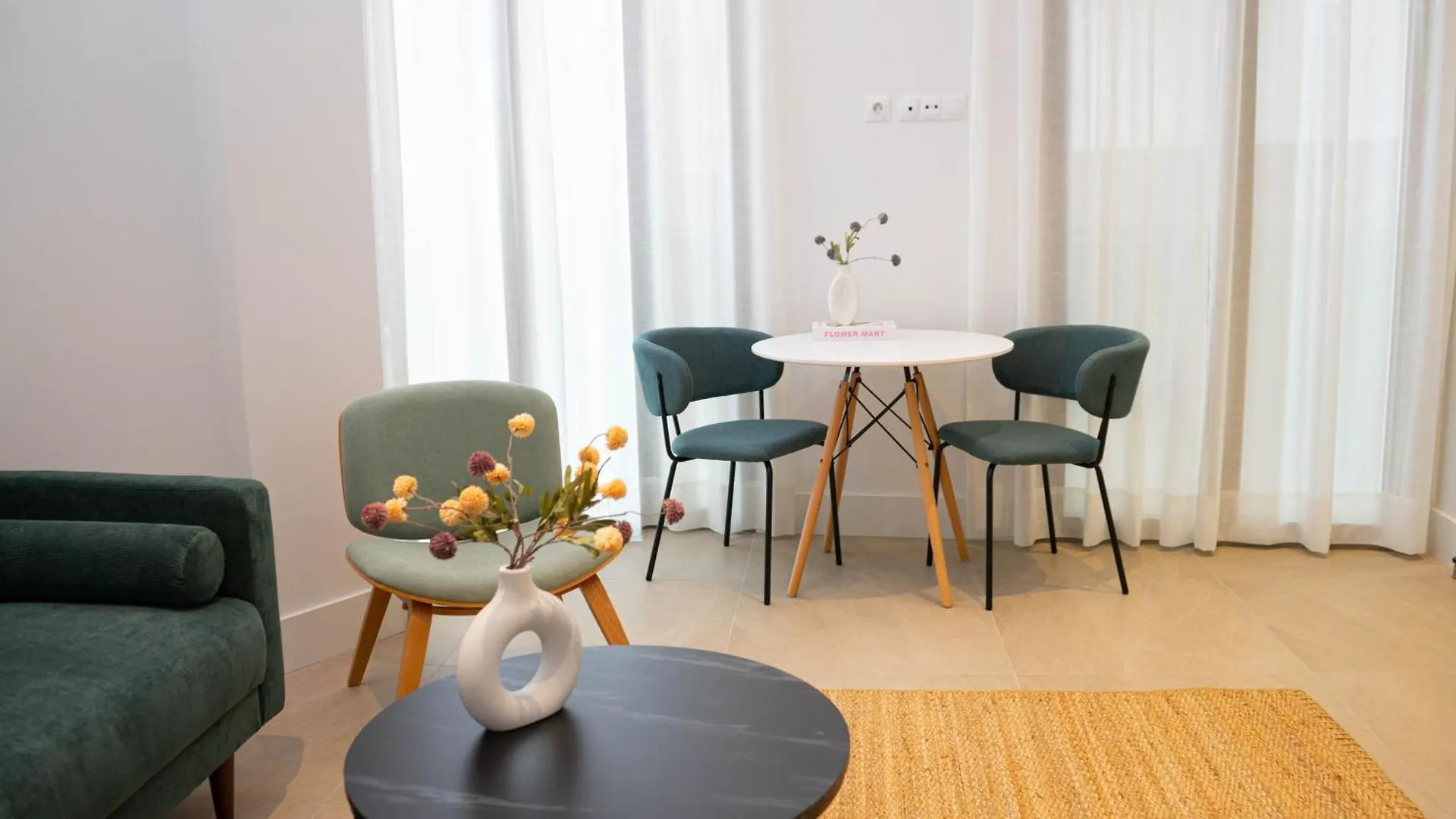 Aparthotel Be Mate Malaga Catedral