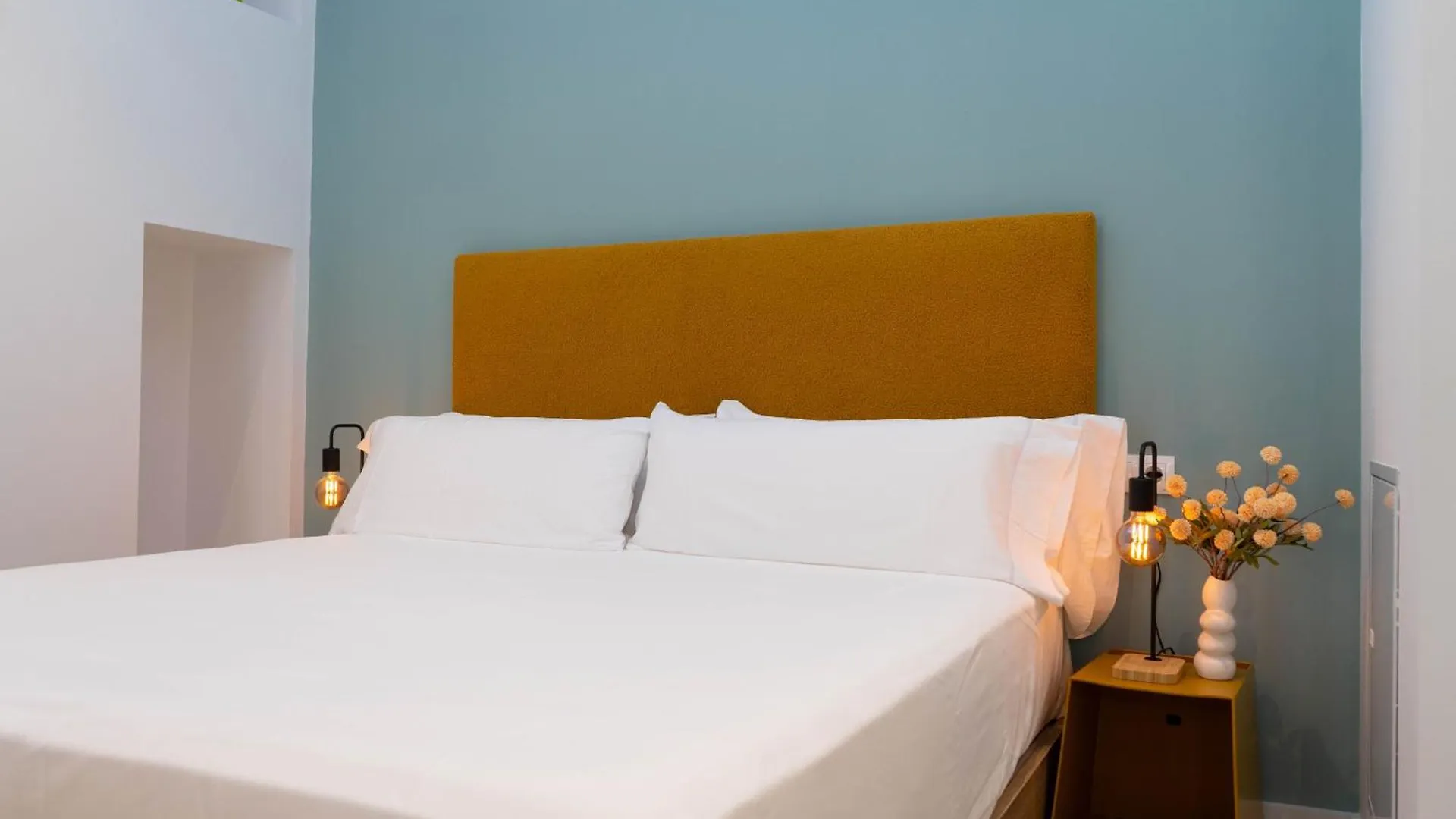 Be Mate Malaga Catedral Aparthotel Spain